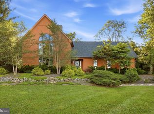 223 Fruit Orchard Dr, Capon Bridge, WV 26711