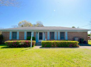 435 E Oakfield Rd, Pensacola, FL 32503