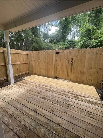 199 Kingspoint Blvd — Photo 18