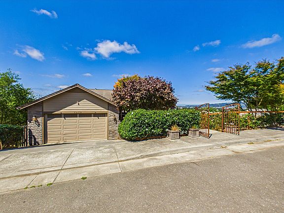 2nd image of 3479 Lexy Ln