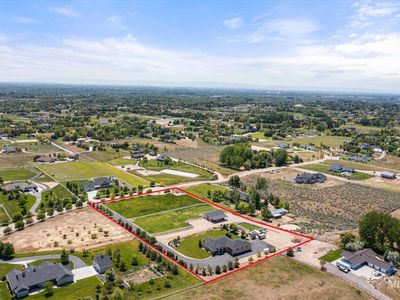 550 W Heikes Ln, Eagle, ID, 83616