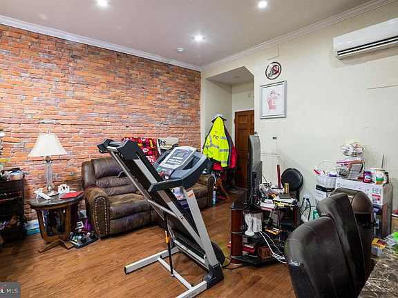 3rd image of 2506 S Broad St APT 1