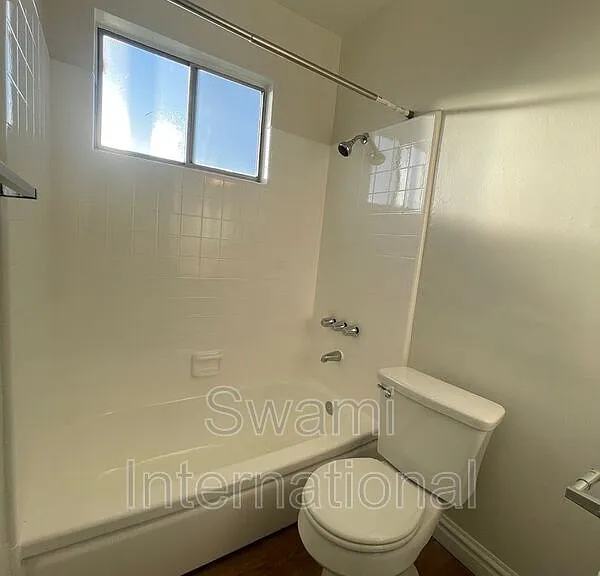 10970 S Figueroa St #7 — Photo 19