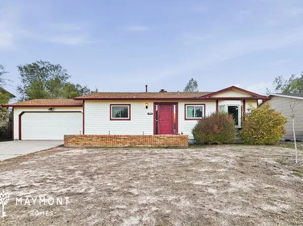 3925 Dewpoint Dr, Colorado Springs, CO 80920