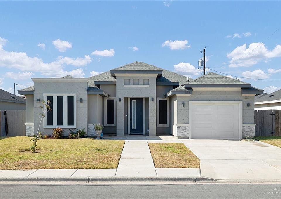 1st image of 819 Canela Dr