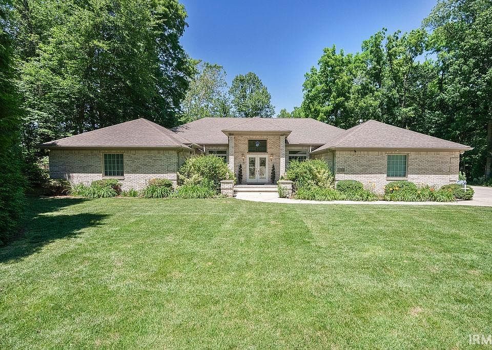 1st image of 3304 Oakview Ct