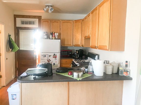2nd image of 3540 N Janssen Ave #3542-2N