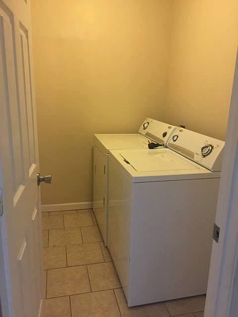 1st image of 319 E Mill St APT 2