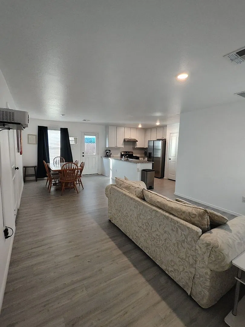 Fully equipped 3BR/2BA House in Saint Hedwig — Photo 4