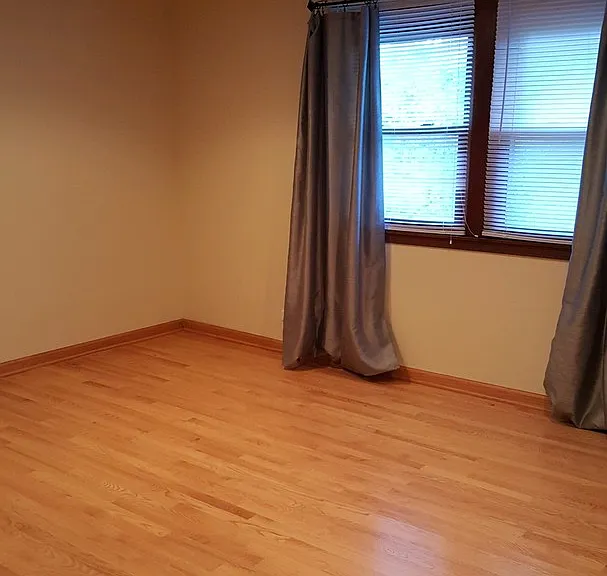 3402 Winnetka Rd — Photo 11