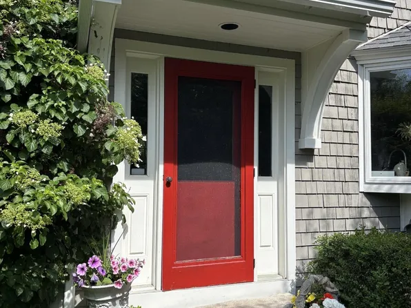 12 High Tide Road, Kennebunkport, ME 04046