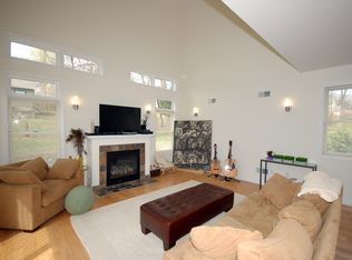 19 Kinderkamack Rd, Woodcliff Lake, NJ 07677