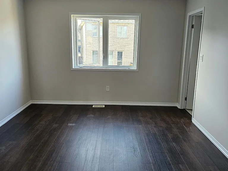 150 Dance Act Ave — Photo 10