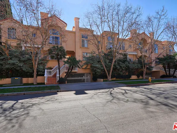 11112 La Maida St Unit 14, North Hollywood, CA 91601
