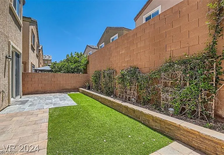 9479 Van Halen Ln — Photo 28
