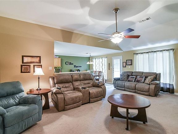 5th image of 7309 Fossil Hill Dr