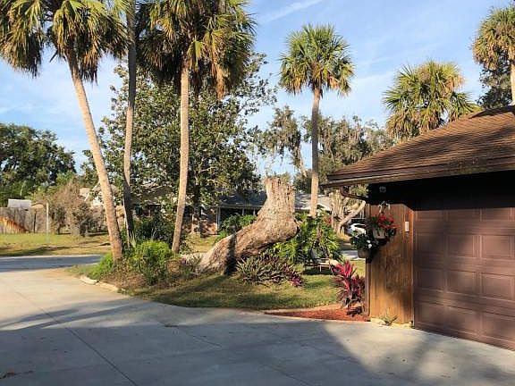 5th image of 4795 Squires Dr