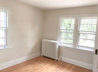 1140 11th St N APT 2, Fargo, ND 58102