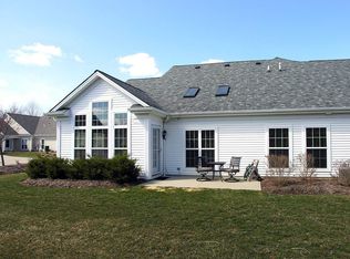 469 Winward Ln, Brunswick, OH 44212