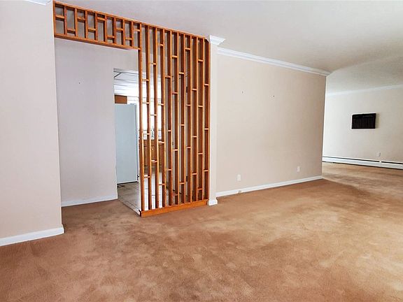 3rd image of 325 Clark St