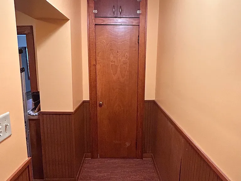 811 Main St #1 — Photo 9