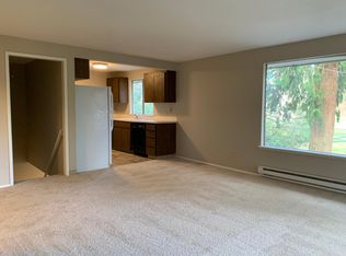 3029 15th St #A, Bremerton, WA 98312