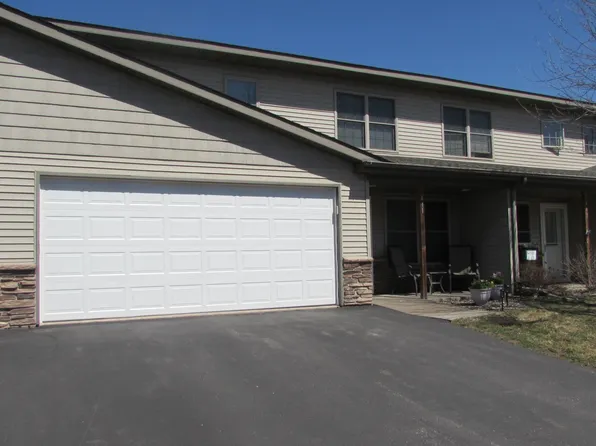 411 Sierra Pl, Roberts, WI 54023