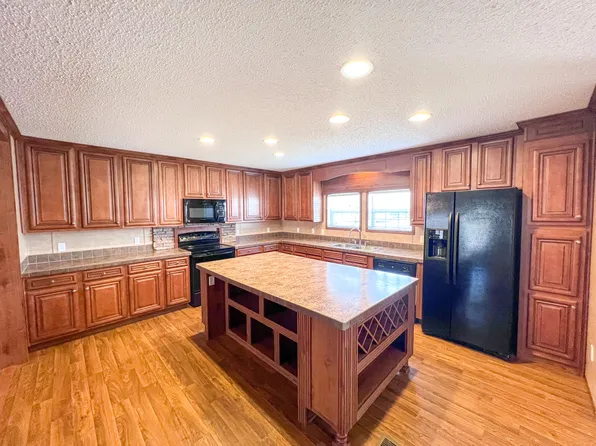 22115 County Road 271, Wheatland, MO 65779