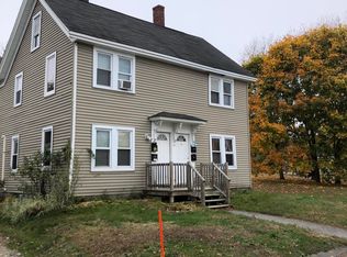 61 W Cutts St, Biddeford, ME 04005