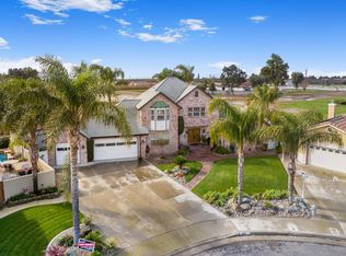 411 Bluff Ct, Los Banos, CA 93635