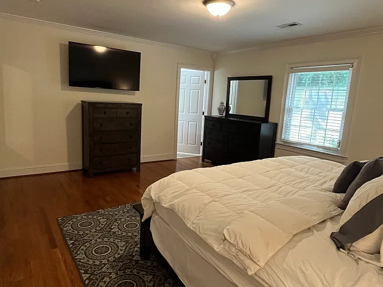 342 Devane St — Photo 23