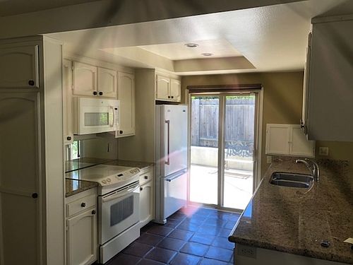 4th image of 11415 Lucera Pl