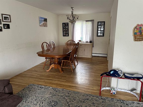 2nd image of 43 Vanderbilt Avenue