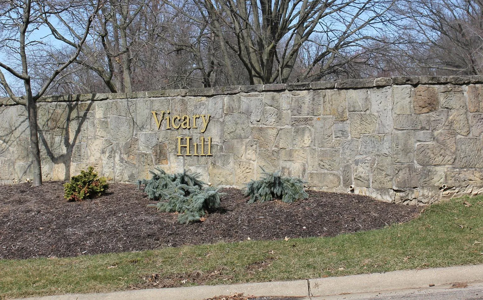 3607 Vicary Sq NE — Photo 2