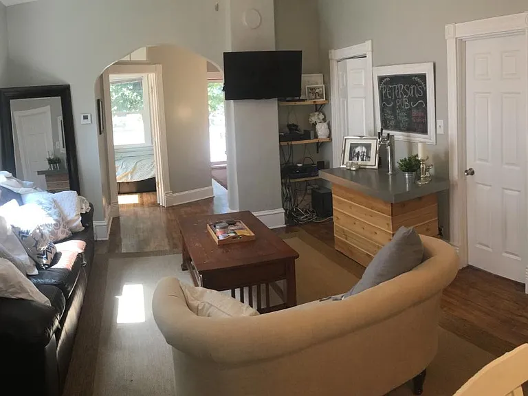 1927 Washington St NE #1 — Photo 6