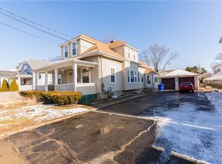 761 Newport Ave, Pawtucket, RI 02861