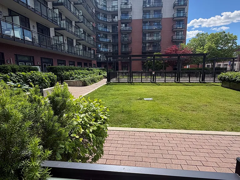 88 Colgate Ave #107 — Photo 7