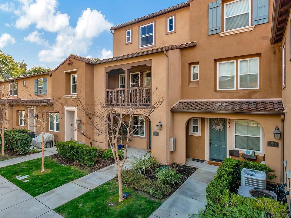 1st image of 10540 Calle Cressa Unit 4