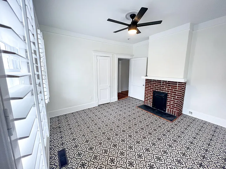 2416 Central Ave — Photo 18