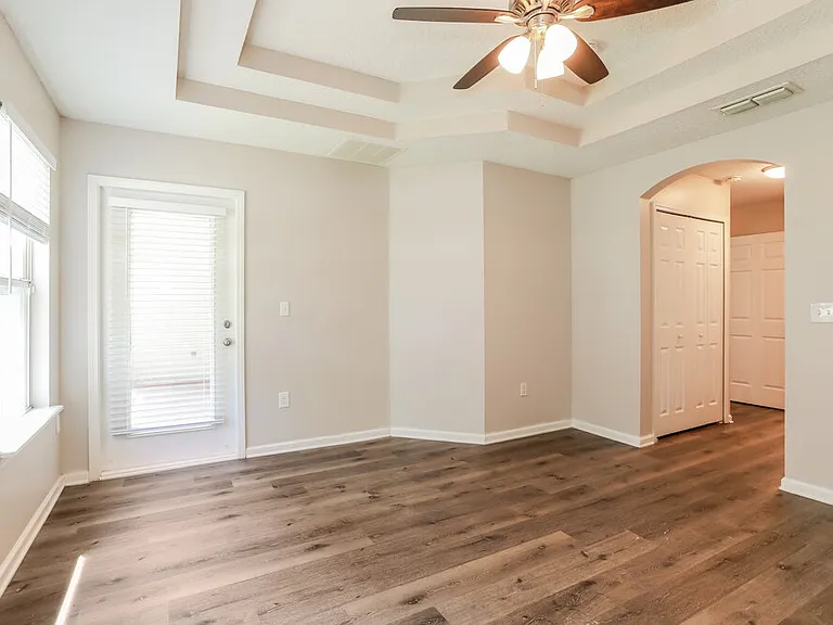 3146 Wandering Oaks Dr — Photo 11