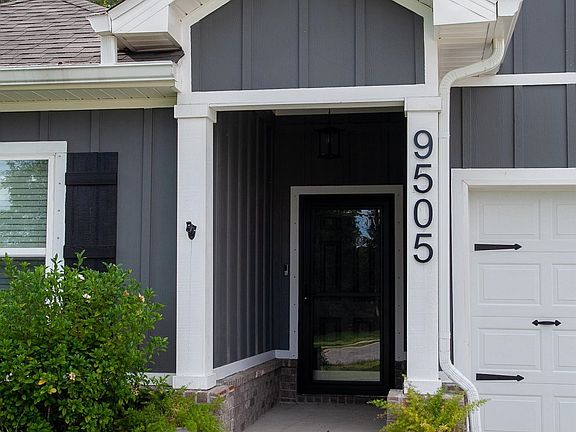 2nd image of 9505 Vargas Ct