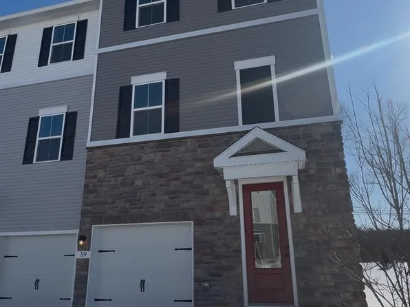 59 Basswood St, Berlin, NJ 08009