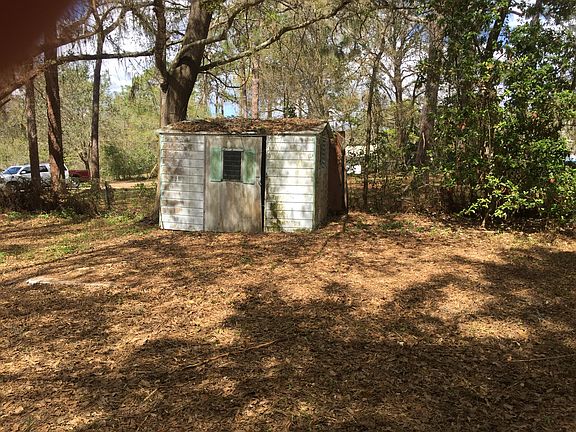 4th image of 1900 Chesapeake Dr