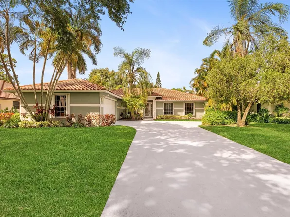 4 Glengary Road, Palm Beach Gardens, FL 33418