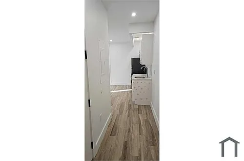 109 Legion St #2A Photo 1