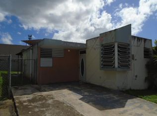 525 Calle Clavel, Toa Alta, PR 00953