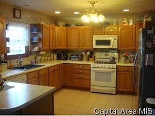 2nd image of 23405 Grist Mill Ln