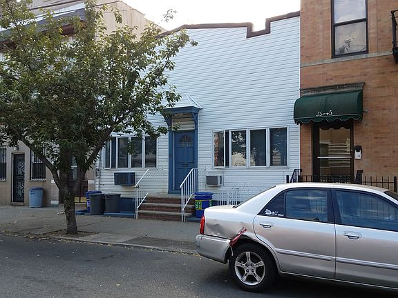 2nd image of 3543 32nd St