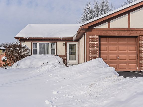 2nd image of 3290 Rumford Ct