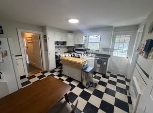 279 Washington St #2TT, Somerville, MA 02143